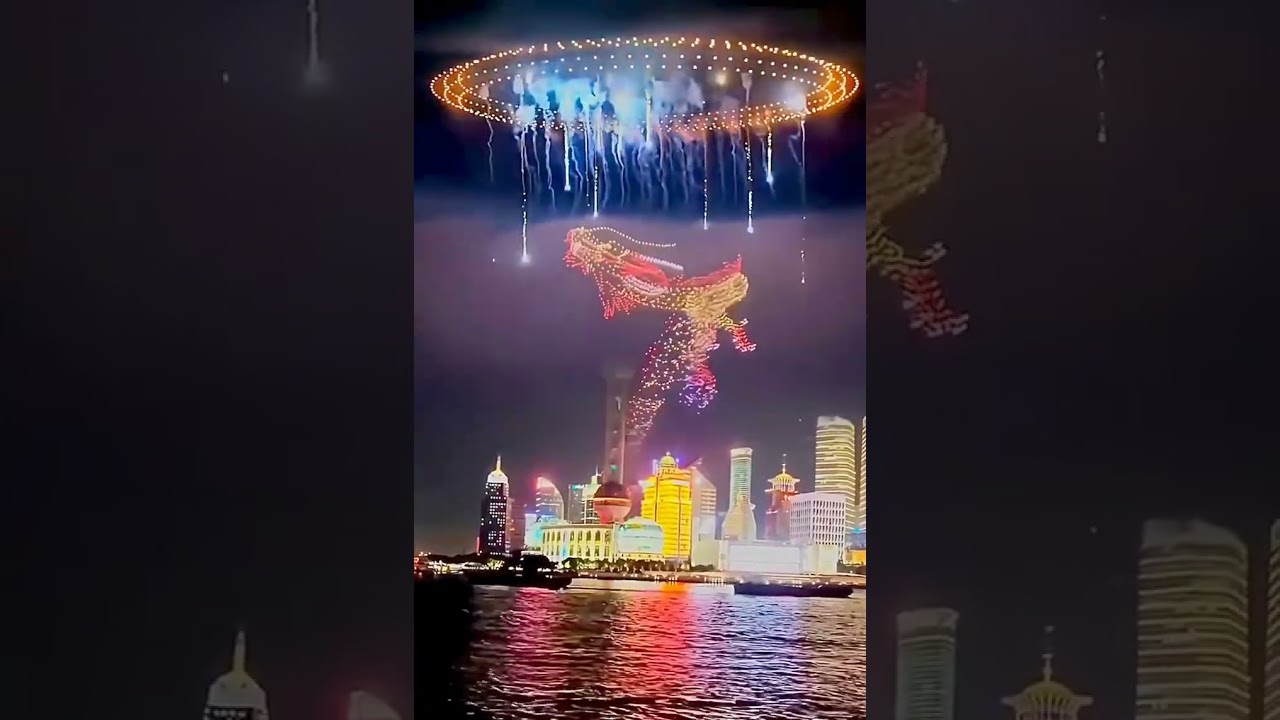 Shanghai Dragon Drone Show • China New Years Eve 2025